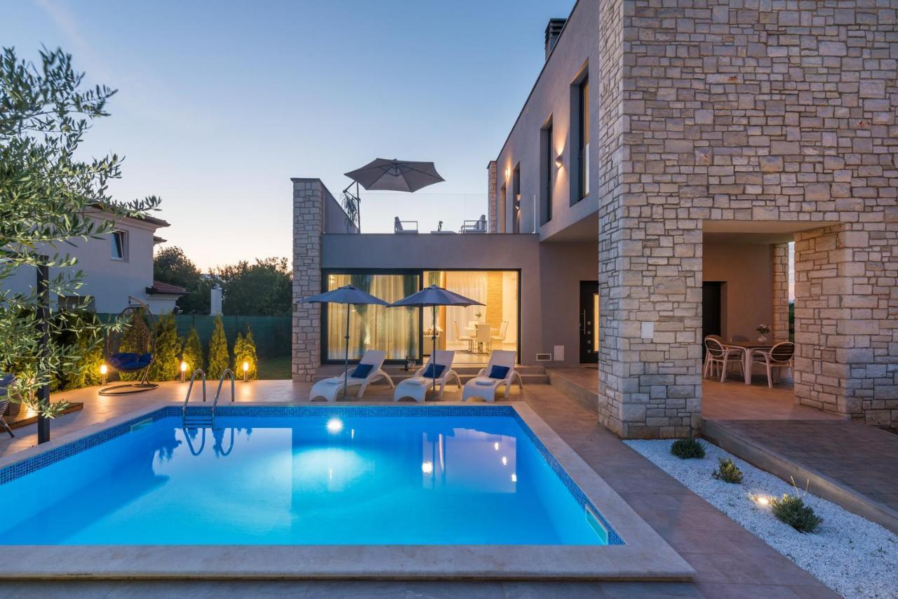 Villa Selest Umago Esterno foto